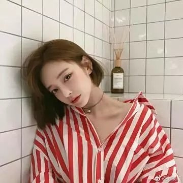 红色药丸 在线观看封面